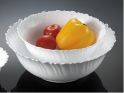 Glass salad bowl